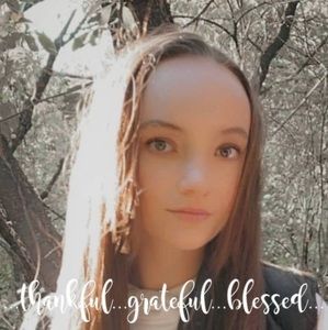 Meet your Posher, Ciara